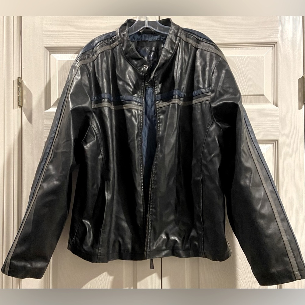 Men's Whispering Smith Black Faux Leather Motorcycle Jacket Cafe Racer Sz XL